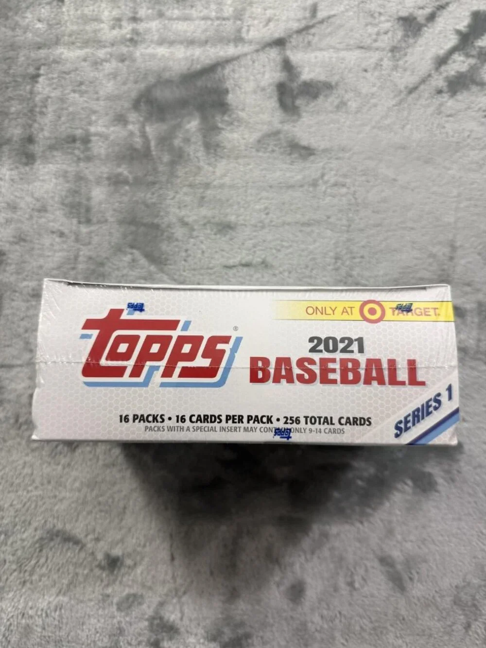 New 2021 Topps Baseball Series 1 Box 16 Packs 256 Cards MLB Bellinger Target